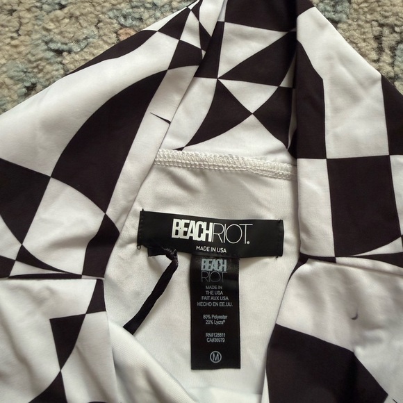 Beach Riot bikini set - Picture 5 of 6